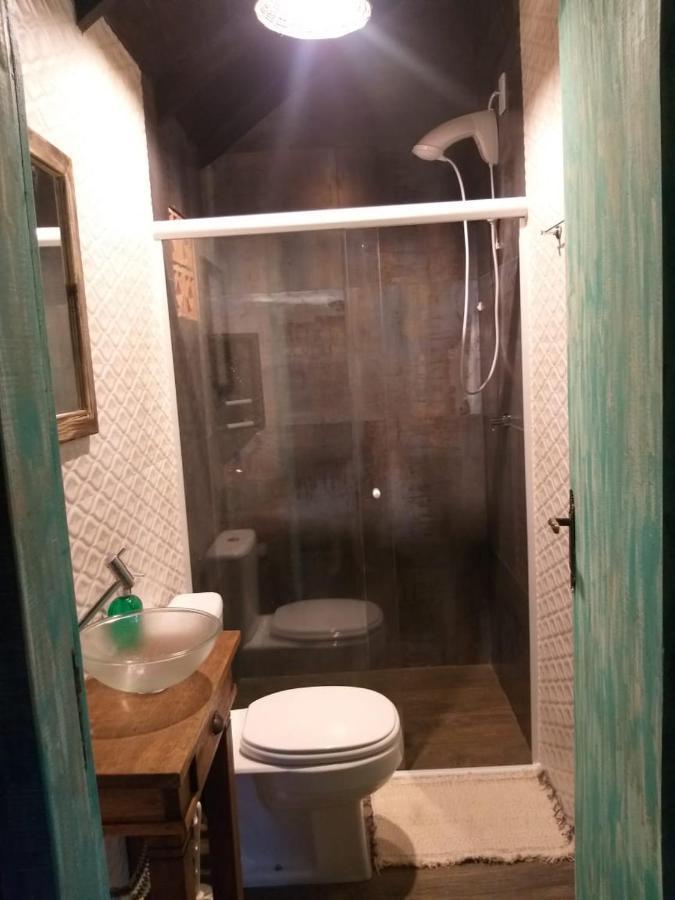 Chale Com Piscina Hotel ฟลอเรียนอโปลิส ภายนอก รูปภาพ