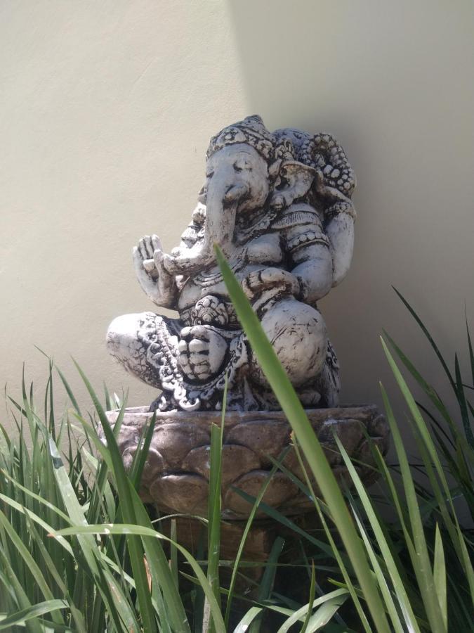 Chale Com Piscina Hotel ฟลอเรียนอโปลิส ภายนอก รูปภาพ