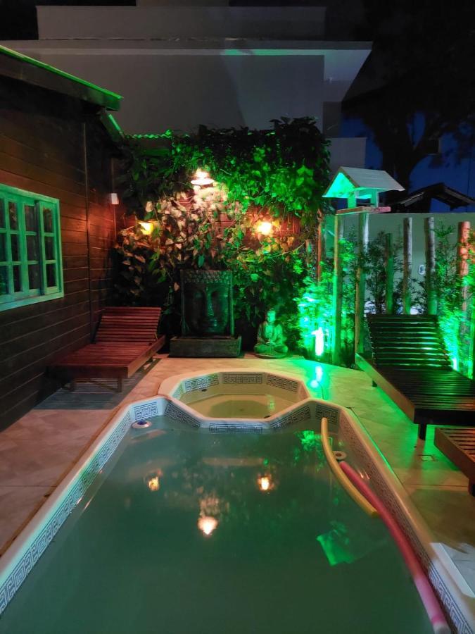 Chale Com Piscina Hotel ฟลอเรียนอโปลิส ภายนอก รูปภาพ